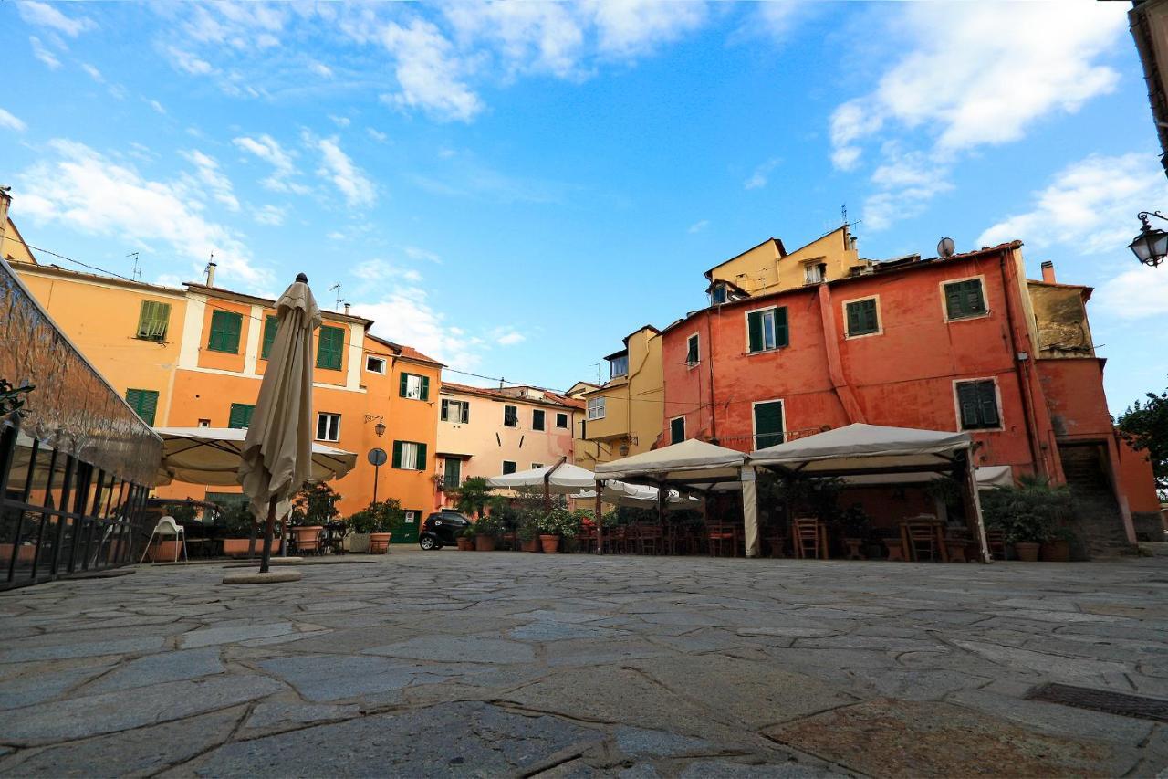 Villa Chiara Marina Trilocale インペリア エクステリア 写真